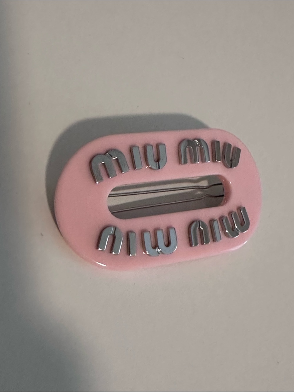 Miu Miu Pink Enamel Logo Hair Clip full inclusion - Picture 8 of 11